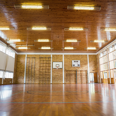 Hale sportowe, wystawiennicze i targowe